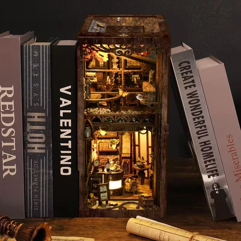 Diy Wooden Book Nook Kit Shelf Insert - Serenity Coffee House Bücherregal Heimdekoration, Retro